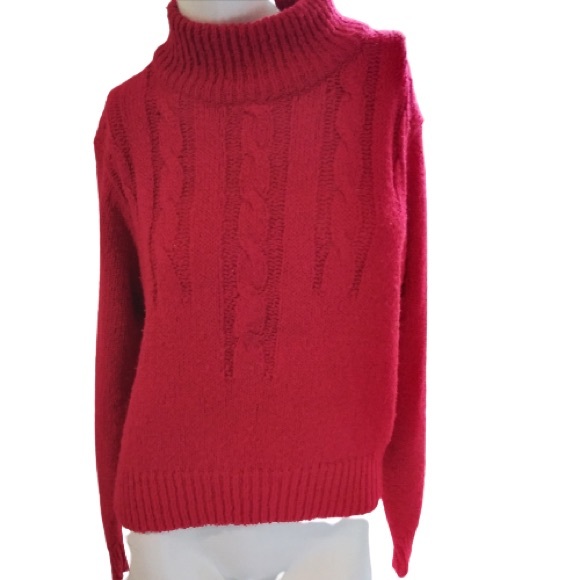 Fair Set Petite Women’s Red Sweater - Picture 2 of 7